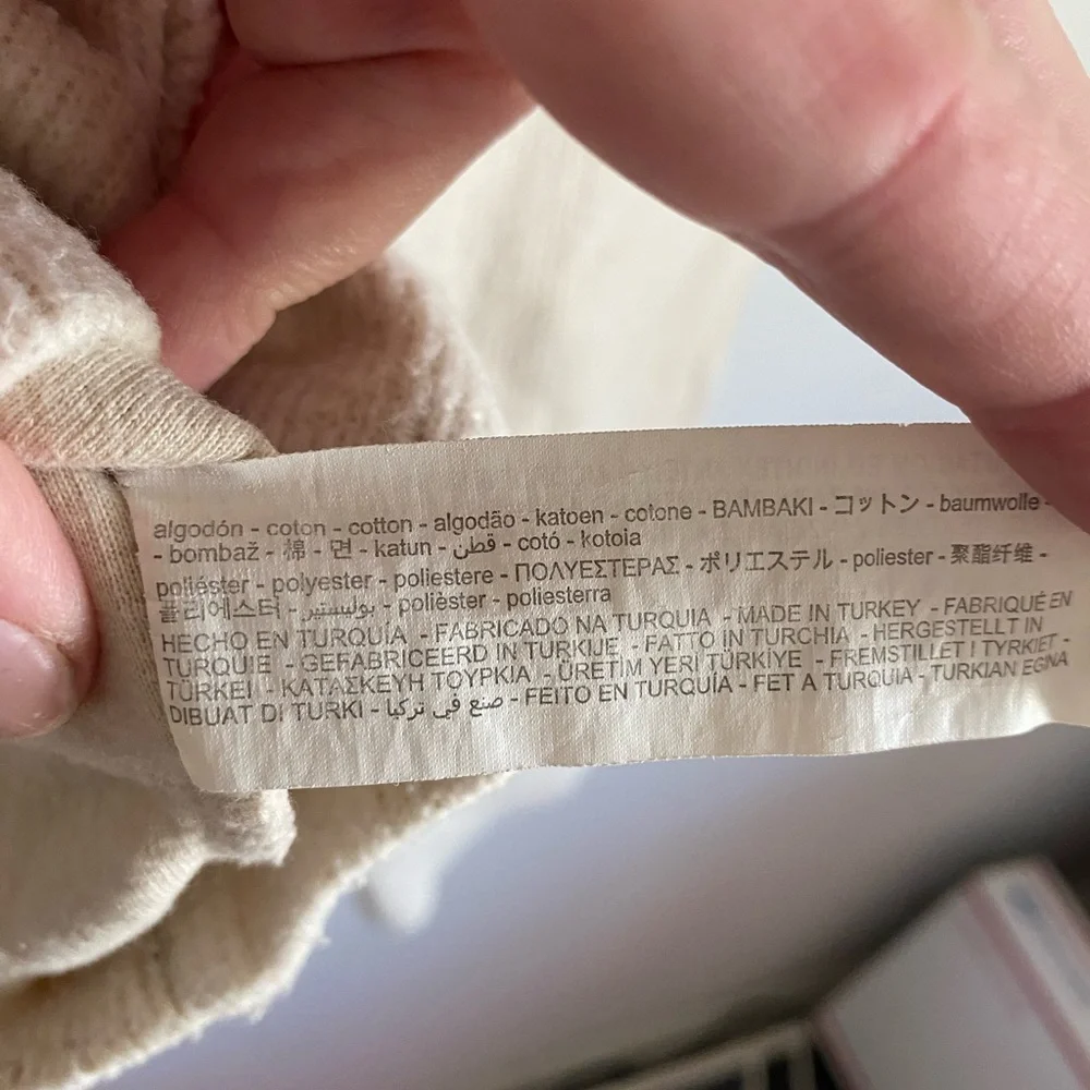 Zara Beige‎ Button-Up Cropped Cardigan Sweater - Picture 4 of 5
